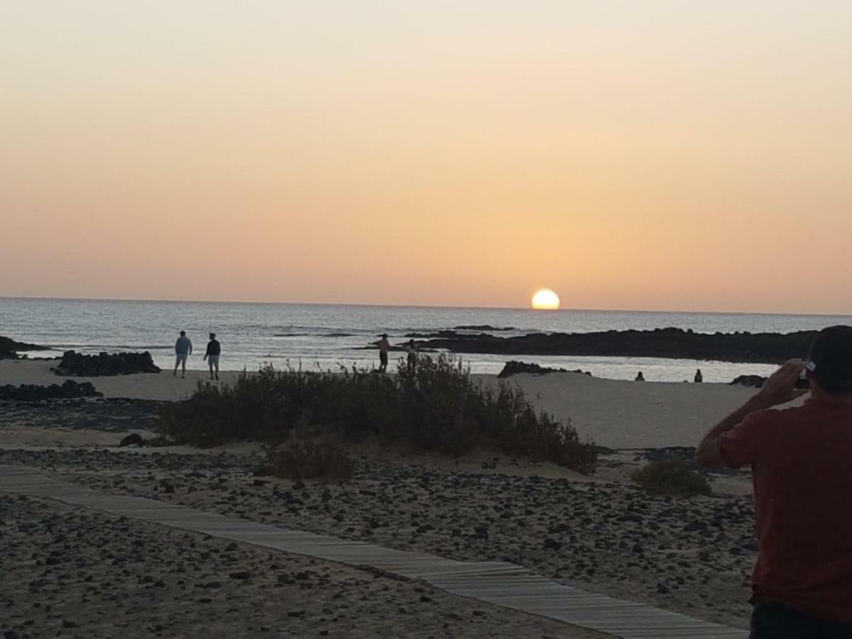 Marfolin 11 Beach Front Apartment With Sea Views From Every Room El Cotillo  Экстерьер фото
